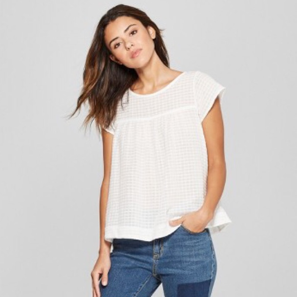 Universal Thread Flutter Sleeve Top White
